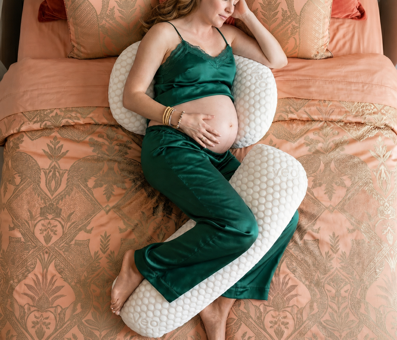 Mell and Kin Pregnancy Pillow